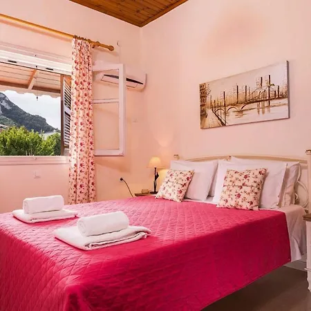 Marietta Villa Agios Gordios (Corfu)